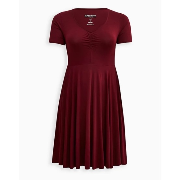 TORRID NWT MINI SUPER SOFT CINCH FRONT SKATER DRESS - Picture 5 of 6